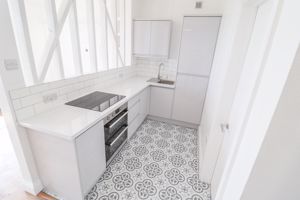 Kitchen- click for photo gallery